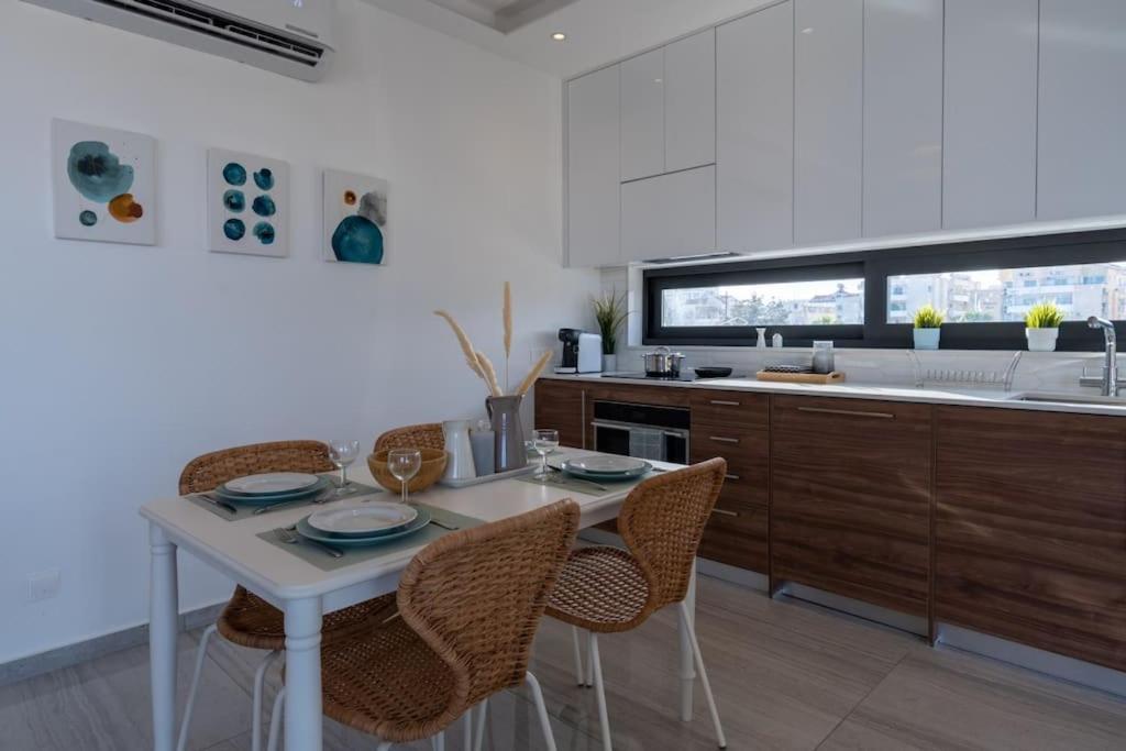 Thalassa 2-Bedroom Apartment In Larnaca Eksteriør billede