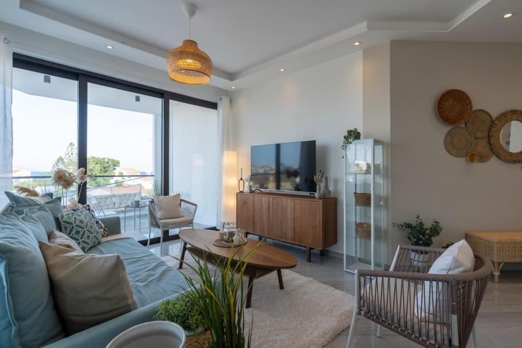 Thalassa 2-Bedroom Apartment In Larnaca Eksteriør billede