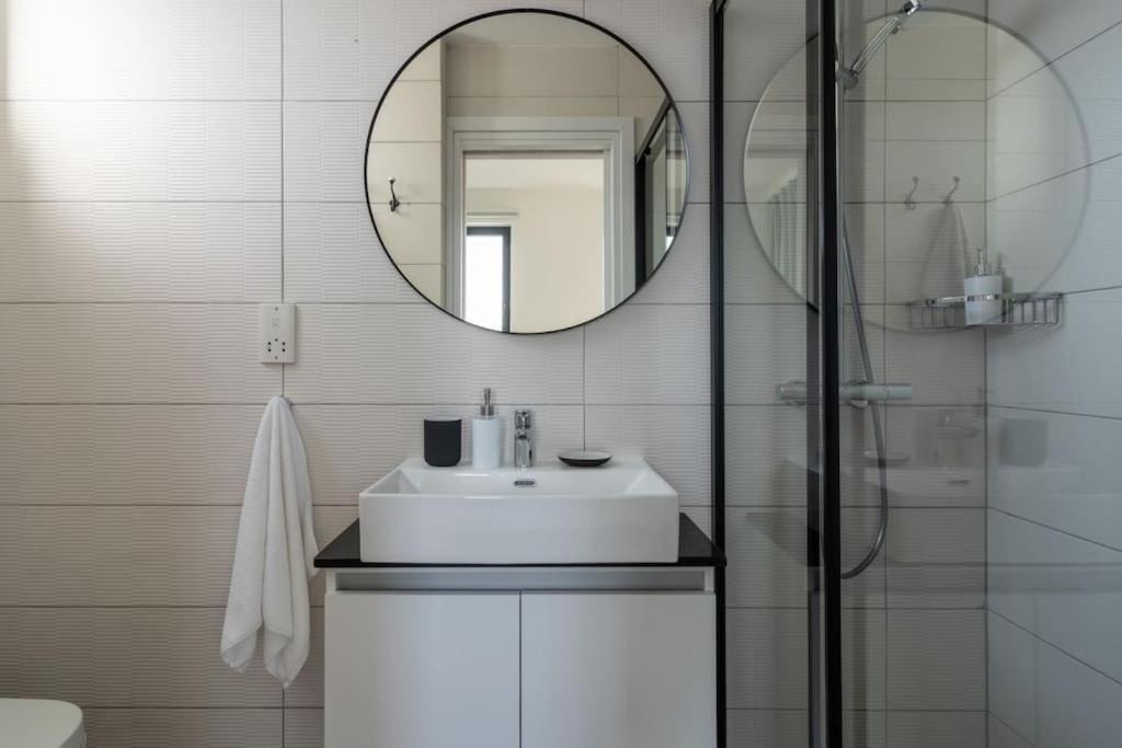 Thalassa 2-Bedroom Apartment In Larnaca Eksteriør billede