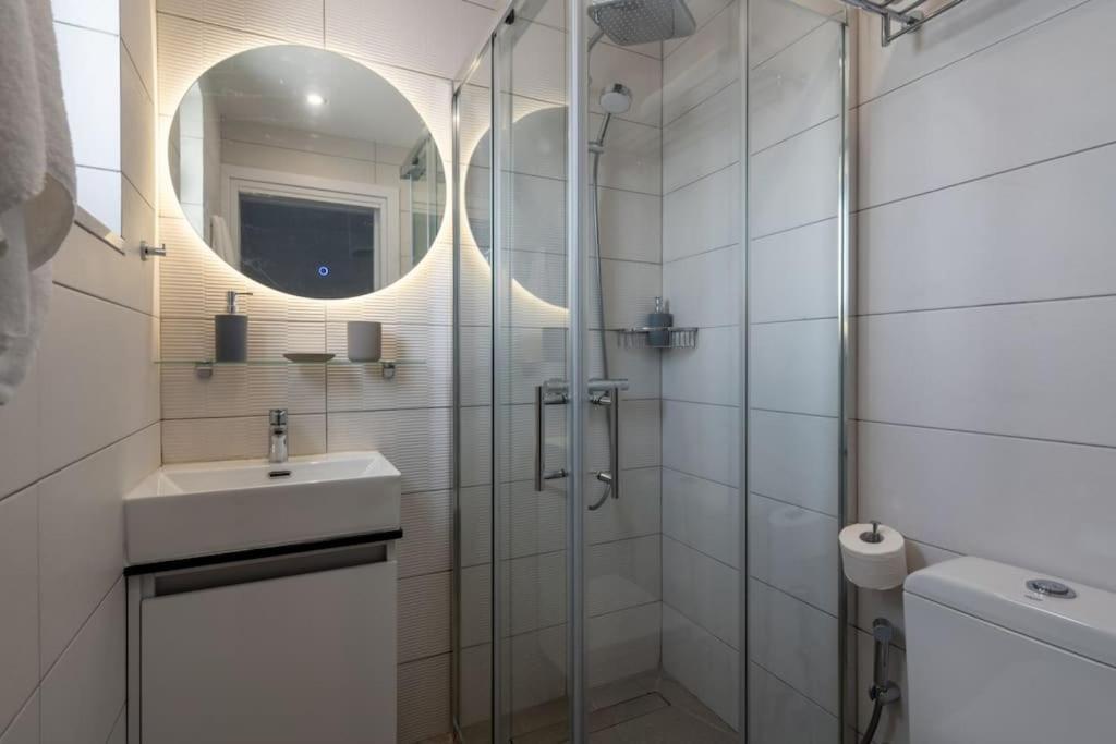Thalassa 2-Bedroom Apartment In Larnaca Eksteriør billede