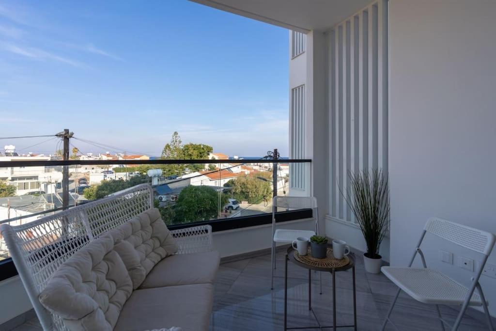 Thalassa 2-Bedroom Apartment In Larnaca Eksteriør billede